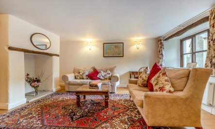 5 Bed in Middle Marwood 7