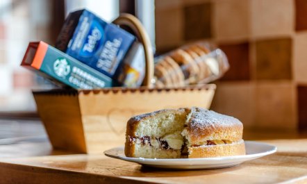 5 Bed in Middle Marwood 3