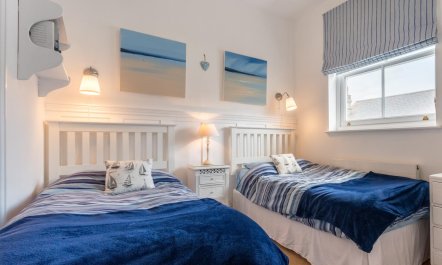 2 Bed in Southwold 8