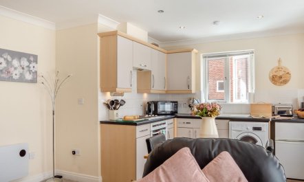 1 Bed in Whitby 2