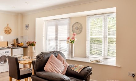 1 Bed in Whitby 5