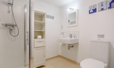 2 Bed in West Runton 6