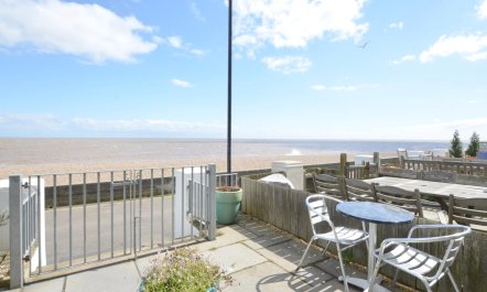 1 Bed in Aldeburgh 1