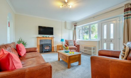 3 Bed in St. Merryn 3