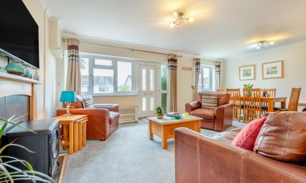 3 Bed in St. Merryn 2