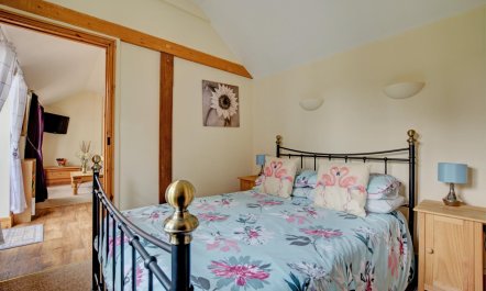 1 Bed in Banningham 7