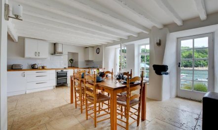 3 Bed in Fowey 3
