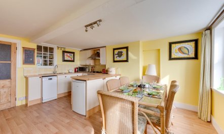 2 Bed in Aldeburgh 1