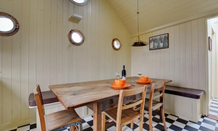 1 Bed in Sea Palling 4