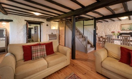 4 Bed in Aberdaron 5