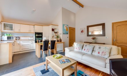 2 Bed in Great Plumstead 9