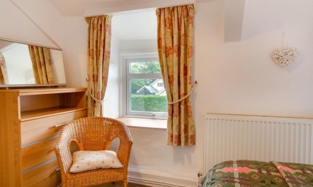 2 Bed in Porthmadog 9