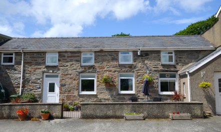 2 Bed in Porthmadog 7