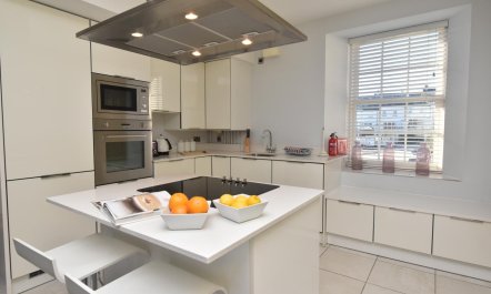 2 Bed in Saundersfoot 1