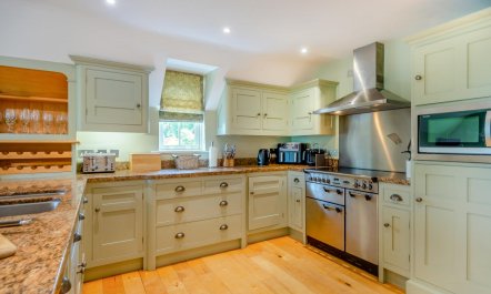 4 Bed in Thornham 4
