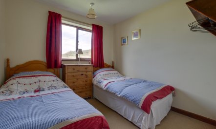 3 Bed in Eccles Beach 6