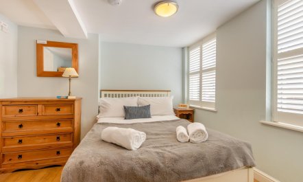 3 Bed in Whitby 3