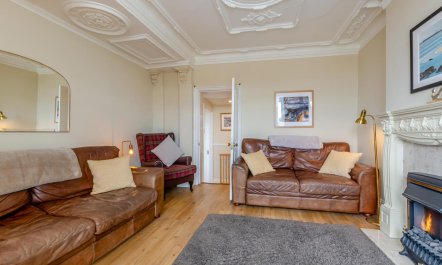 3 Bed in Whitby 6