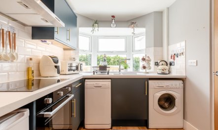 3 Bed in Westward Ho! 5
