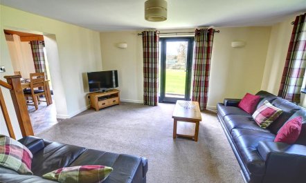 2 Bed in Llandinam 4