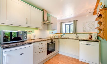 1 Bed in Cornworthy 2