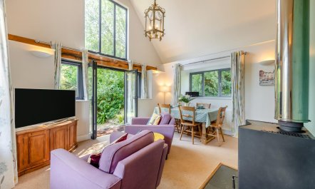 1 Bed in Cornworthy 6