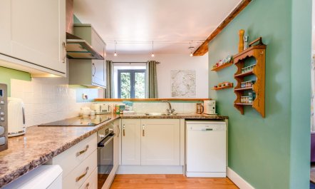 1 Bed in Cornworthy 4