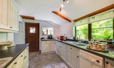 3 Bed in Llanidloes 5