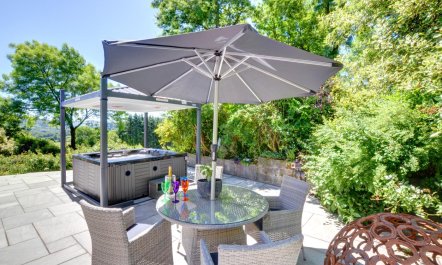 3 Bed in Llanidloes 4