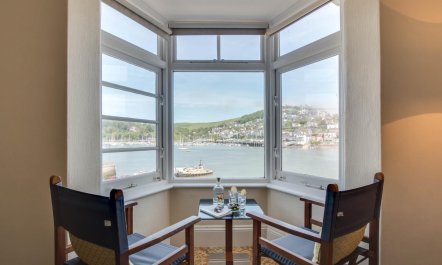 3 Bed in Dartmouth 3