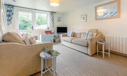 2 Bed in Penzance
