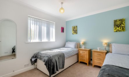 3 Bed in Old Hunstanton 9