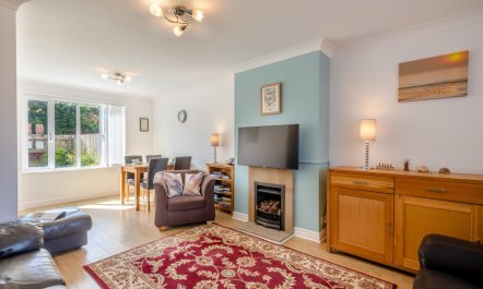 3 Bed in Old Hunstanton 1