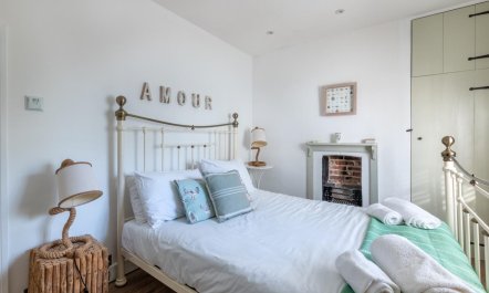 2 Bed in North Creake 8