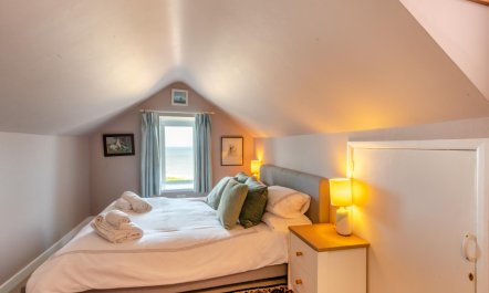 4 Bed in Overstrand 4