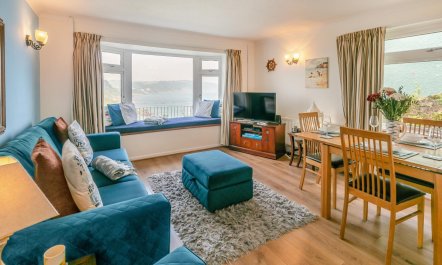 2 Bed in Looe 3