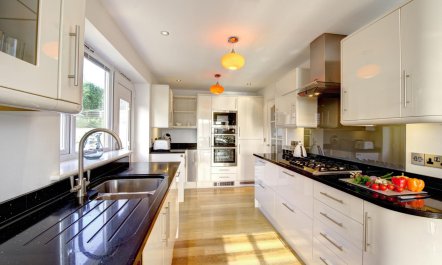 4 Bed in Mawgan Porth 7