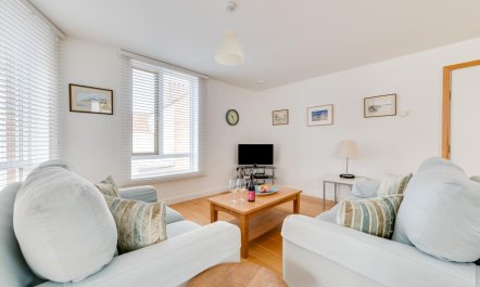 1 Bed in Southwold 2