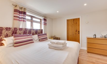 3 Bed in Padstow 6