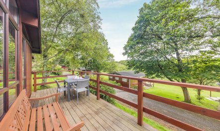 3 Bed in Broad Haven 1