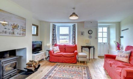3 Bed in Bridport