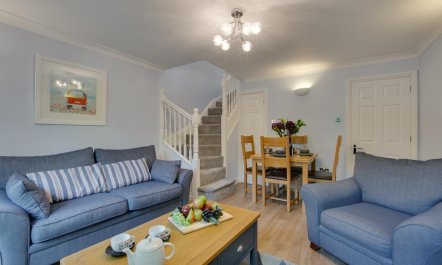 2 Bed in Padstow 3