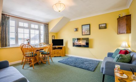 2 Bed in Swanage 8