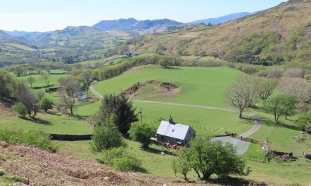 2 Bed in Dolgellau 3