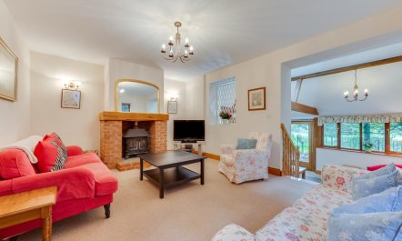 3 Bed in Hartfield 4