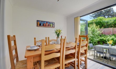 4 Bed in Croyde 2