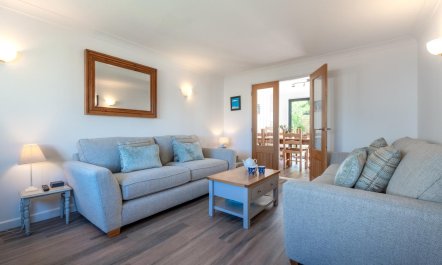 4 Bed in Croyde 6