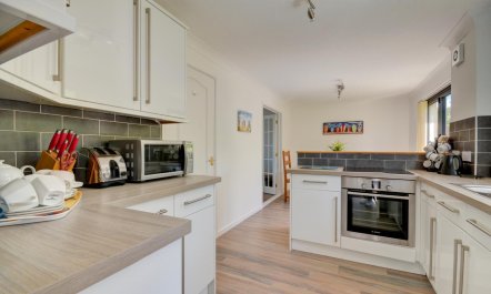 4 Bed in Croyde 4