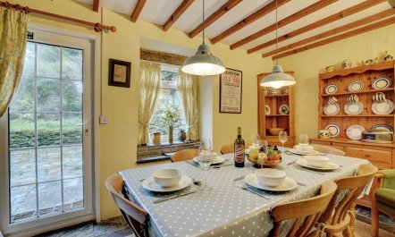 3 Bed in Padstow 2