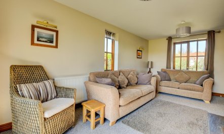 3 Bed in Burnham Market 9